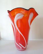 Glazen vaas oranje gestyleerde witte bloemen Murano 0695-g, Ophalen