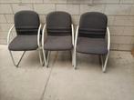 3 Grijze Stoffen Stoelen - Prima Zitcomfort!, Ophalen, Gebruikt, Drie, Metaal