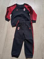 Adidas ac milan joggingpak maat 98, Ophalen of Verzenden, Gebruikt, Adidas, Jongen of Meisje