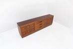 Vintage grafisch teak houten dressoir jaren 60, Ophalen, Teakhout, 200 cm of meer, 25 tot 50 cm