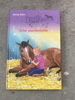 Echte paardenliefde - Gertrud Jetten, Ophalen of Verzenden, Zo goed als nieuw, Fictie algemeen