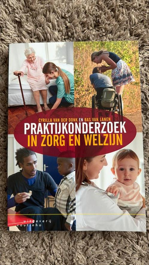 Praktijkonderzoek in zorg en welzijn, Boeken, Politiek en Maatschappij, Zo goed als nieuw, Maatschappij en Samenleving, Nederland