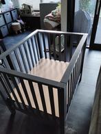 Gratis  Babybox - Stevig en Degelijk, Kinderen en Baby's, Boxen, Ophalen, Gebruikt, Vierkant