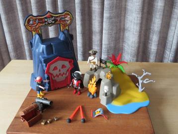Playmobil Piratentoren – 4776 & extra s, meeneem piratenset beschikbaar voor biedingen