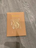 Victoria's Secret Paspoorthoesje - Beige, Ophalen, Beige, Minder dan 40 cm, Minder dan 35 cm