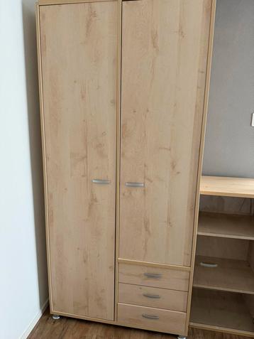 Complete meubelset - Zeer nette staat! beschikbaar voor biedingen