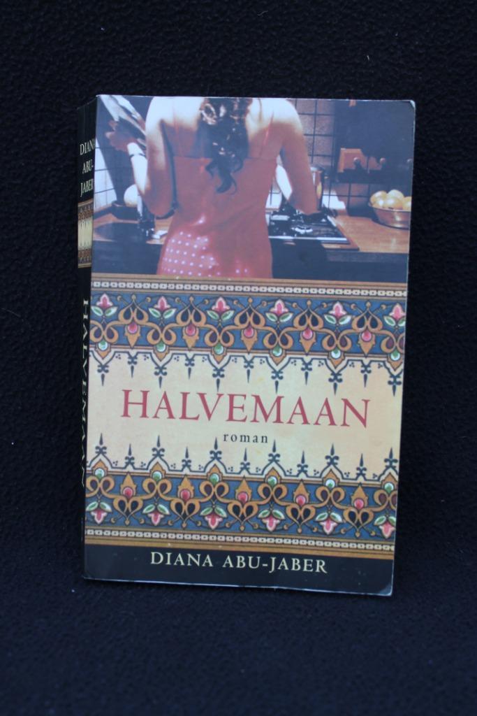 Boek: Halvemaan - Diana Abu-Jaber., Boeken, Romans, Gelezen, Amerika, Ophalen of Verzenden