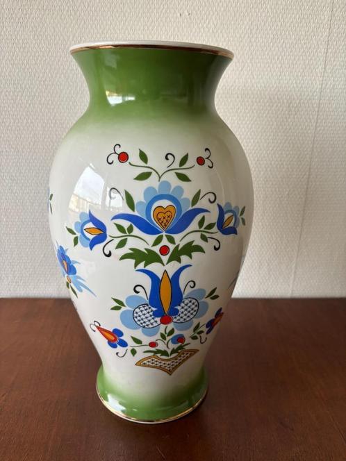 Vintage vaas Kasjoebisch patroon Lubiana., Antiek en Kunst, Antiek | Vazen, Ophalen of Verzenden