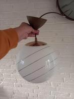 GRATIS! 3 hanglampen (2 bollen en 1 vierkante), Ophalen, Gebruikt