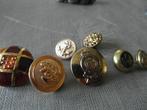 knopen goud kleur metaal brons rood paars oranje wit geel, Hobby en Vrije tijd, Ophalen of Verzenden, Zo goed als nieuw, Knoop of Knopen