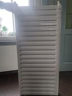 Radiator met thermostaatkraan - 110x50 cm, Doe-het-zelf en Verbouw, Verwarming en Radiatoren, Ophalen of Verzenden, 60 tot 150 cm