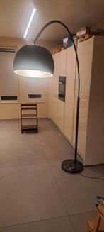 Stijlvolle staande bol lamp, Huis en Inrichting, Lampen | Vloerlampen, Ophalen of Verzenden