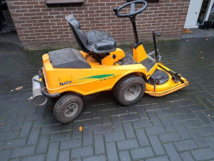 stiga .keihard maaidek., Tuin en Terras, Grasmaaiers, Gebruikt, Elektrische grasmaaier, 50 cm of meer, Elektrische starter, Mulchfunctie