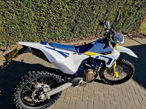 Husqvarna 701 enduro 2023-2024 3x, Motoren, Motoren | Husqvarna, Bedrijf, Enduro, meer dan 35 kW, 1 cilinder, Ophalen