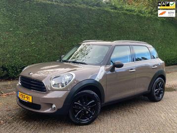Mini Mini Countryman 1.6 AIRCO/XENON/RIJDT GOED/MOOIE AUTO! beschikbaar voor biedingen