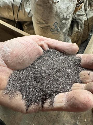 Straalgrit - ca. 500 kg beschikbaar voor biedingen