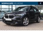 BMW X1 xDrive25e M Sport Automaat / Sportstoelen / LED / Stu, Auto's, BMW, Stof, Gebruikt, Zwart, Met garantie (alle)