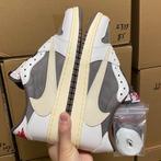 Jordan 1 Low Travis Scott Reverse Mocha, Bruin, Verzenden, Nieuw, Sneakers of Gympen