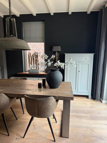 Complete eethoek + TV-meubel te koop beschikbaar voor biedingen