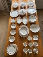 Prachtig Royal Albert siervies, Verzamelen, Ophalen, Zo goed als nieuw, Porselein, Kop en/of schotel