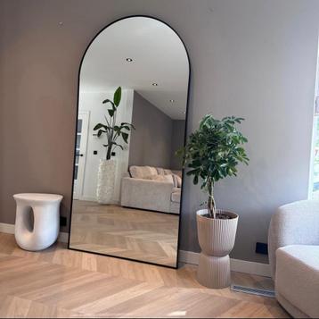 Spiegels NIEUW diverse maten en kleuren OUTLET ‼️ beschikbaar voor biedingen