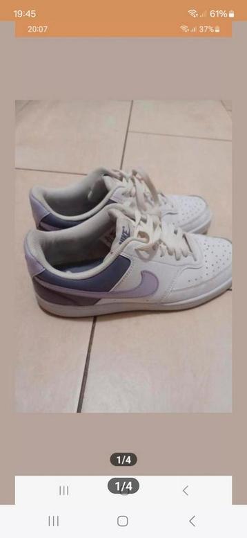 Nike Sneakers Wit Maat 42 beschikbaar voor biedingen