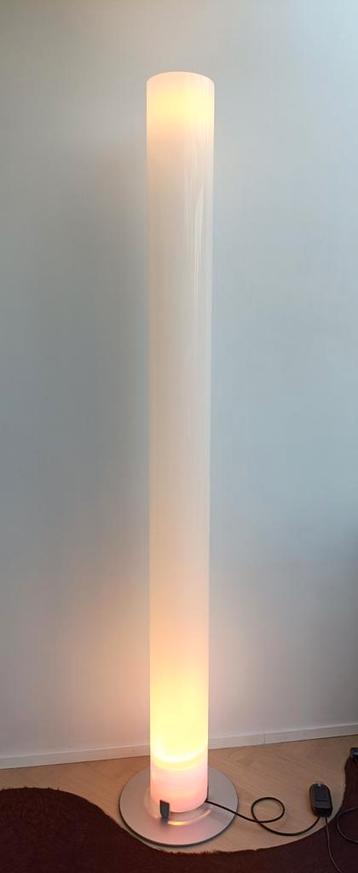 Flos Stylos vloerlamp beschikbaar voor biedingen