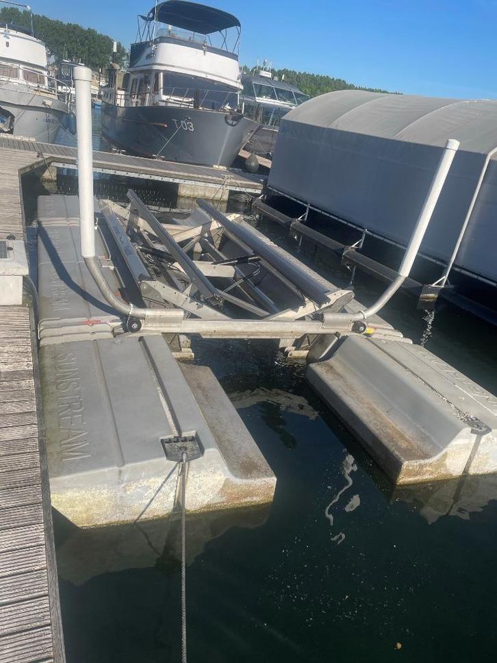 Sunstream Floatlift - bootlift - model FL6012, Watersport en Boten, Overige Watersport en Boten, Gebruikt, Ophalen