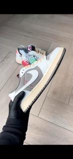 Travis Scott x Air Jordan 1 | ‘Reverse Mocha’ ️, Kleding | Heren, Schoenen, Ophalen of Verzenden, Nieuw, Overige kleuren