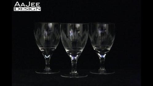 3 Kristallen glaasjes - Antiek - Gegraveerd (strepen) decor, Antiek en Kunst, Antiek | Glas en Kristal, Ophalen of Verzenden