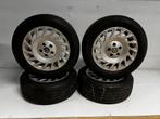 Alfa Romeo Giulia Velgen met zomerbanden: 205/60R16, Ophalen, Gebruikt, 16 inch, Banden en Velgen