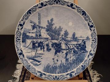Delfs blauw koets en molen  beschikbaar voor biedingen