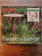 Paddenstoelen Natuurgids - Lawrence & Harniess, Ophalen of Verzenden, Zo goed als nieuw, Bloemen, Planten en Bomen, Eleanor Lawrence & Sue Harniess