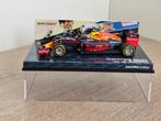 SINT-SALE: RB12, M. Verstappen # 33, First Win GP Spain 16., Ophalen of Verzenden, Zo goed als nieuw, Auto, MiniChamps