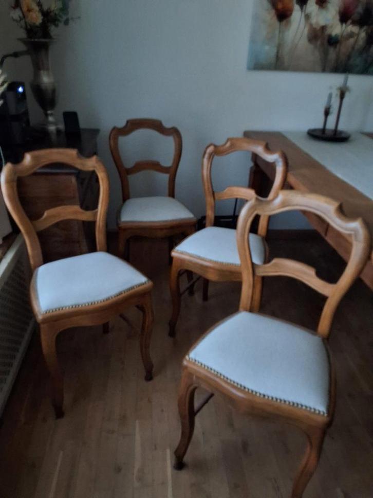 4 Antieke Biedermeier Eetkamerstoelen - Gerestaureerd, Huis en Inrichting, Stoelen, Zo goed als nieuw, Vier, Bruin, Ophalen