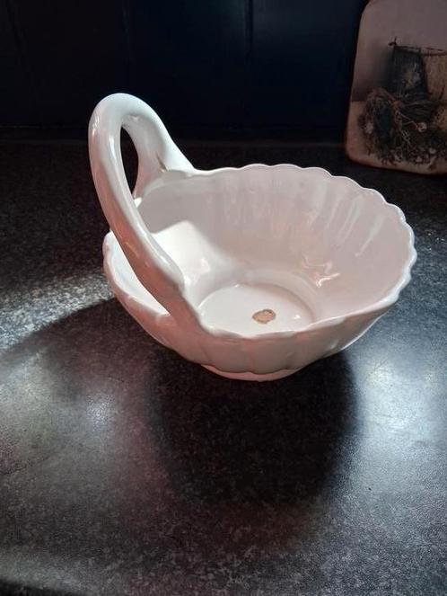 Aardewerk bloemen vazen 1x serax en 1x zwanen vaas, Huis en Inrichting, Woonaccessoires | Vazen, Gebruikt, Overige kleuren, Minder dan 50 cm