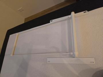 IKEA LATTHET kledingroede voor platsa kasten  beschikbaar voor biedingen