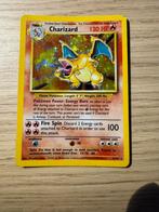 Charizard 4/102 pokemon kaart (Oude, Hits), Hobby en Vrije tijd, Verzamelkaartspellen | Pokémon, Ophalen of Verzenden, Zo goed als nieuw