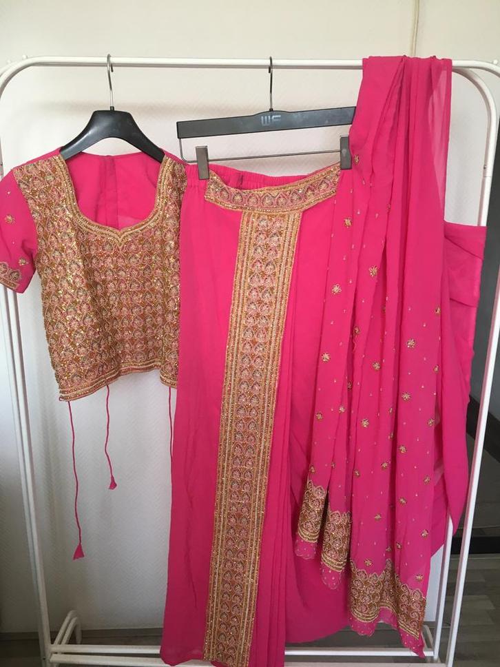 Roze Lehenga Sari bollywood, Kleding | Dames, Gelegenheidskleding, Zo goed als nieuw, Maat 36 (S), Roze, Ophalen of Verzenden