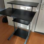 Compact Zit Sta Bureau - Klein Formaat, Zeer Goede Staat, Ophalen, In hoogte verstelbaar, Zo goed als nieuw