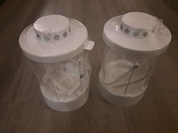 Windlichten wit 2 stuks (nieuw) beschikbaar voor biedingen