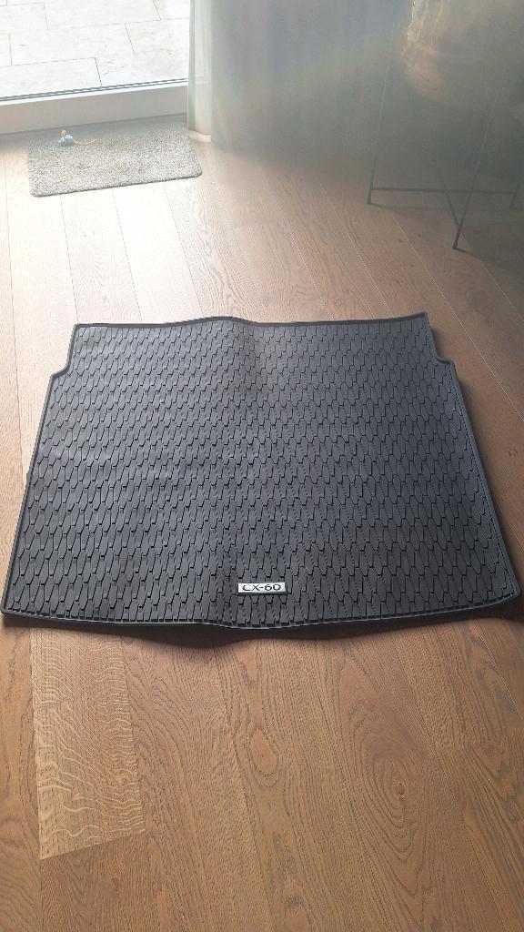 kofferbakmat Mazda cx 60 (origineel Mazda), Auto diversen, Kofferbakmatten, Zo goed als nieuw, Ophalen of Verzenden