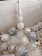 12 VINTAGE LUXE WITTE GLAZEN KERSTBALLEN/PIEK NU 12€ ZIE, Diversen, Kerst, Ophalen of Verzenden, Zo goed als nieuw