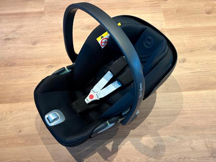 Cybex Z Cloud Autostoel + Base, Kinderen en Baby's, Autostoeltjes, Zo goed als nieuw, Overige merken, 0 t/m 13 kg, Isofix, Zijbescherming
