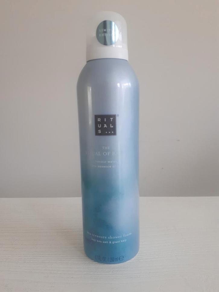 Rituals The Ritual of Banyu shower foam LIMITED EDITION, Sieraden, Tassen en Uiterlijk, Uiterlijk | Lichaamsverzorging, Nieuw