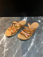 Sketchers sandalen met sleehak maat 37, Kleding | Dames, Schoenen, Ophalen of Verzenden, Zo goed als nieuw, Zwart, Sandalen of Muiltjes