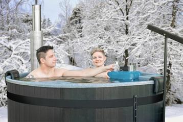 hottub spa hot tub jacuzzi houtgestookt. beschikbaar voor biedingen