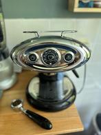 Illy koffie machine incl. 76 Illy cupjes (twv €40), Witgoed en Apparatuur, Koffiezetapparaten, Ophalen, Koffiepads en cups, Gebruikt