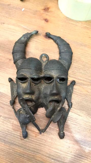 Tribal Art uit de Ivoorkust.  beschikbaar voor biedingen