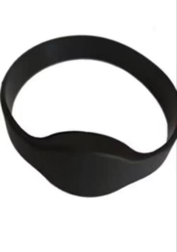 NIEUW! RFID armband zwart siliconen 50 stuks €169,99 beschikbaar voor biedingen